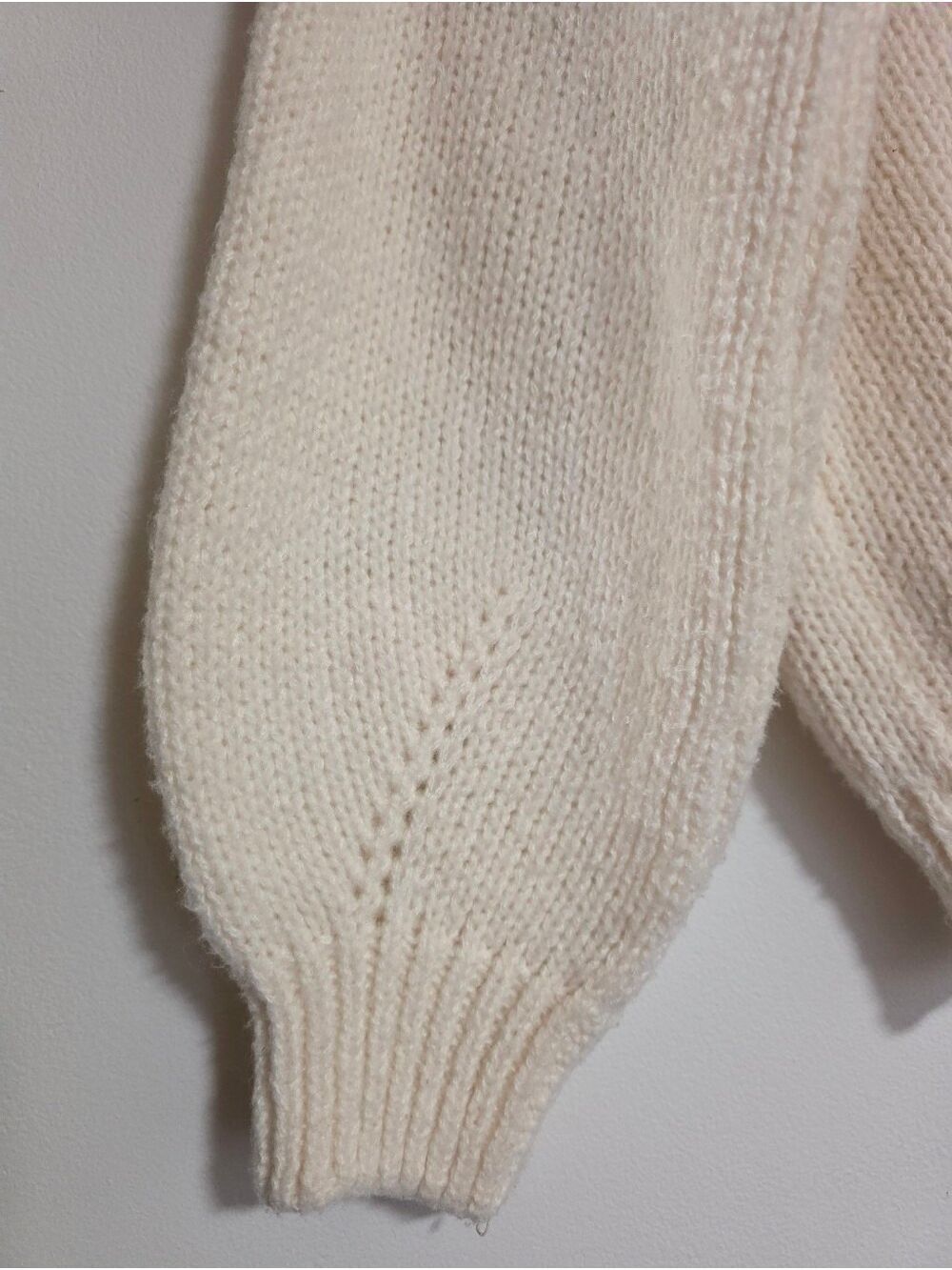 Dreamers by Debut 3D Floral Chunky Knit Cardigan Sweater Cream Pink Size XSmall - Picture 10 of 12